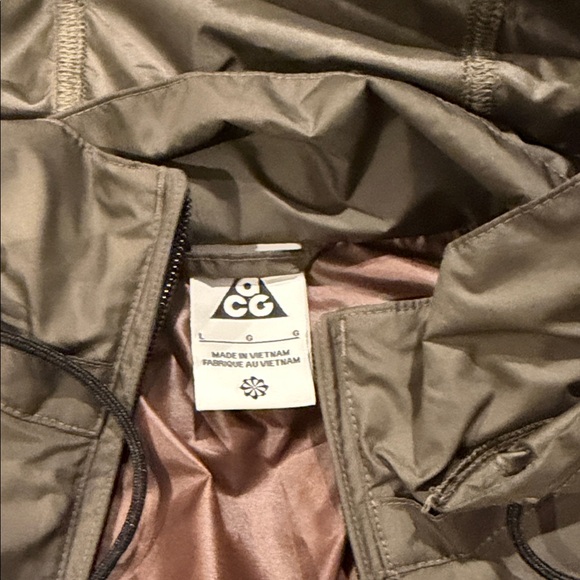 Nike Men’s Hooded Jacket / Vest - Olive and Brown - Picture 2 of 5